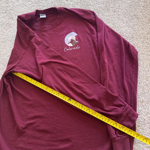 Colorado Life is Better in the Mountains Maroon Burgundy Long Sleeve Shirt M - Picture 6 of 6